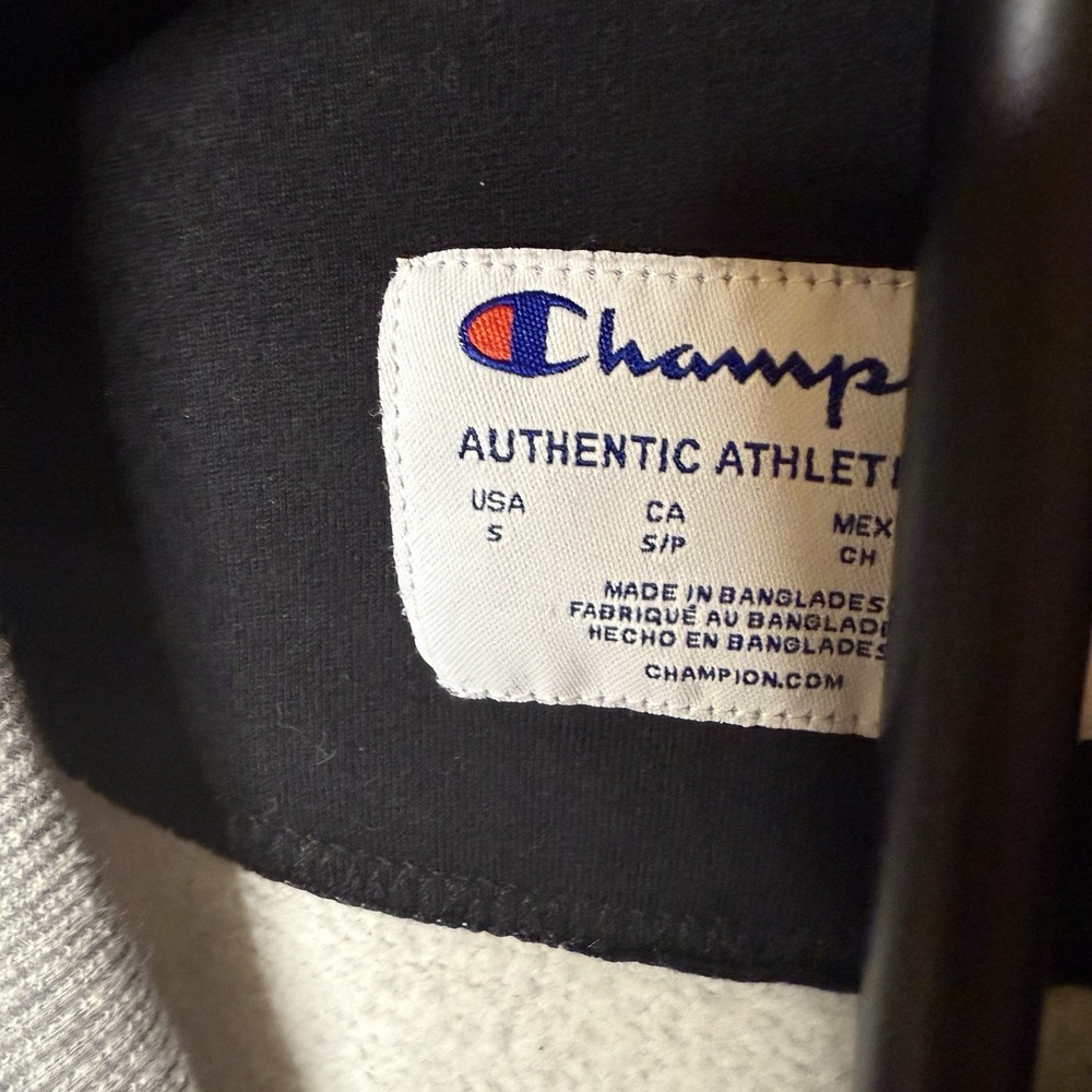 Champion Men's Small Sweatshirt Heather Gray Camo Logo Pullover Casual Active - Picture 11 of 11